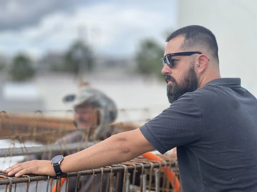 Kaique Garcia acompanhando obra em Franca/SP — construtor civil